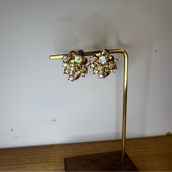 Crystal unicorn sparkle cluster medium stud earrings gold tone bling shiny - Picture 3 of 6